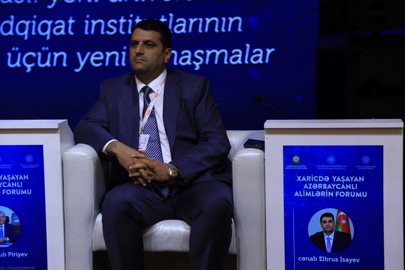 Xaricdə Yaşayan Azərbaycanlı Alimlərin Forumunda panel müzakirə aparıldı - FOTOLAR